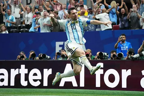 ميسي: عانينا كثيراً أمام منتخب مصر.. وأشعر بالسعادة لتأهلنا